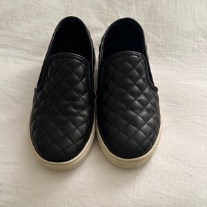 Steve Madden Black Quilted Slip On Sneakers